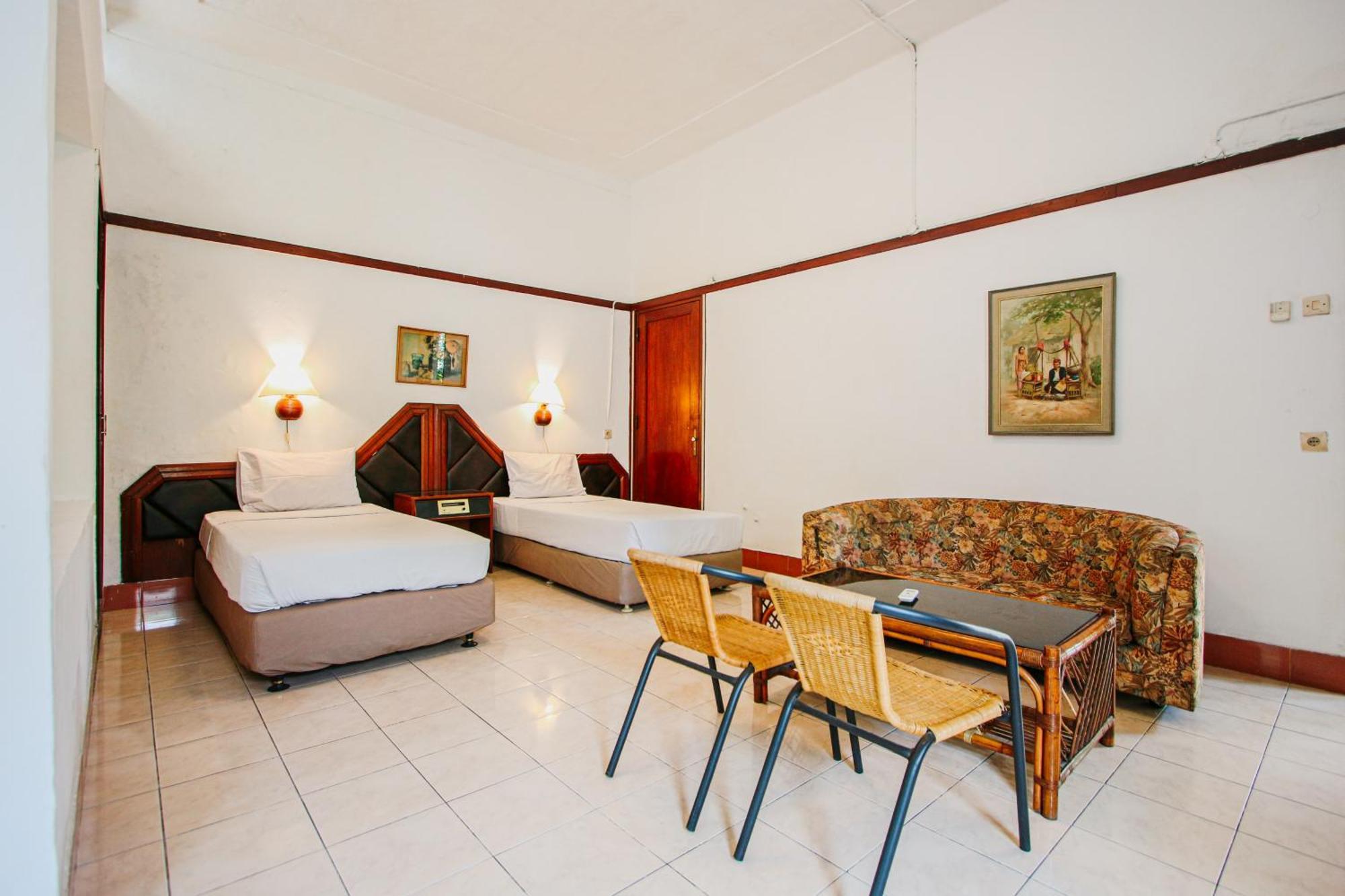Hotel Bumi Asih Gedung Sate Bandung Exteriér fotografie