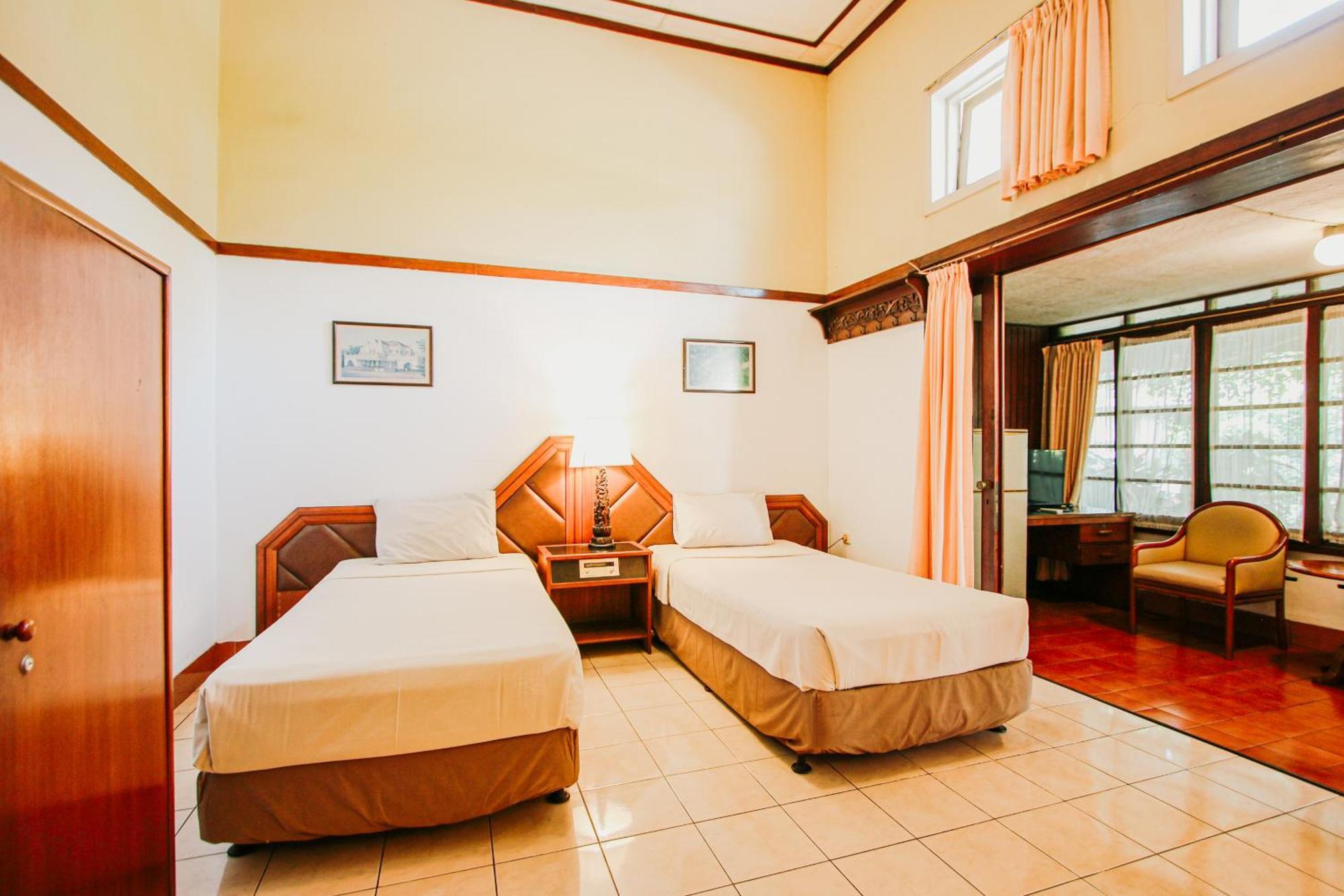 Hotel Bumi Asih Gedung Sate Bandung Exteriér fotografie