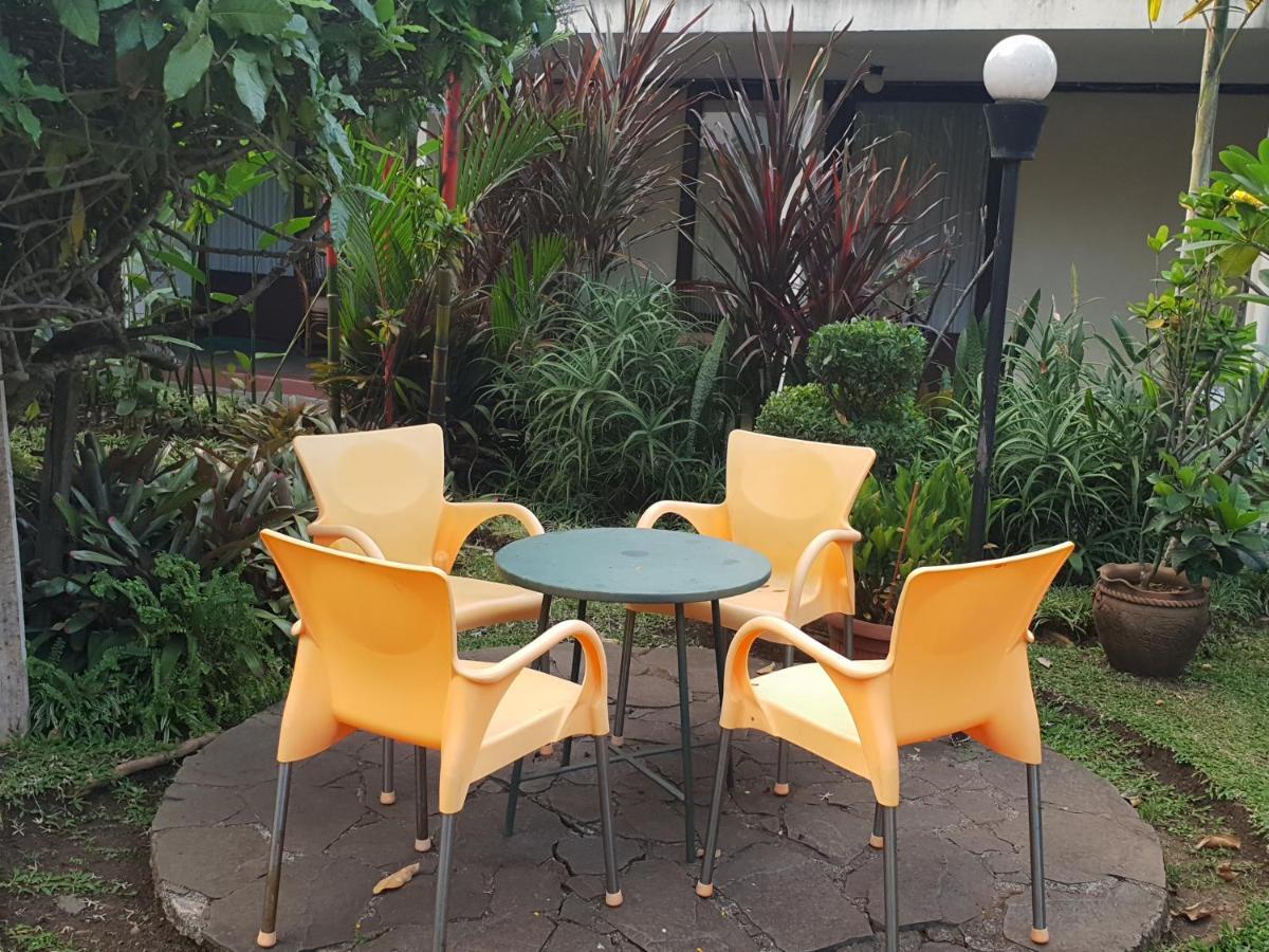 Hotel Bumi Asih Gedung Sate Bandung Exteriér fotografie